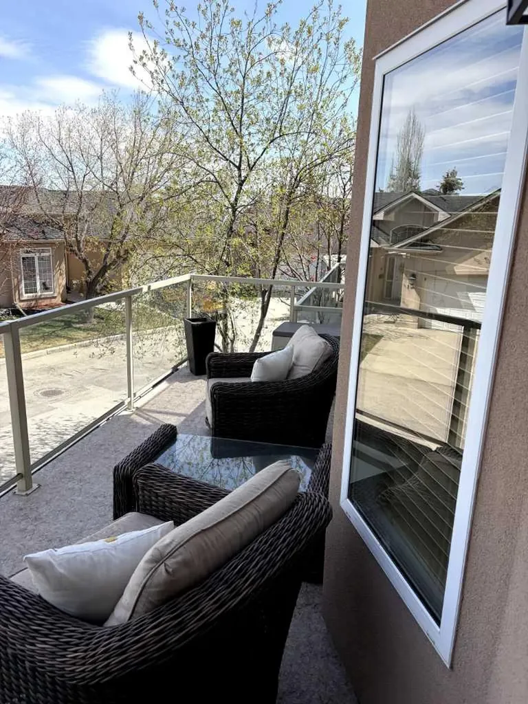 40 Patina Terrace SW Calgary AB T3H4M8