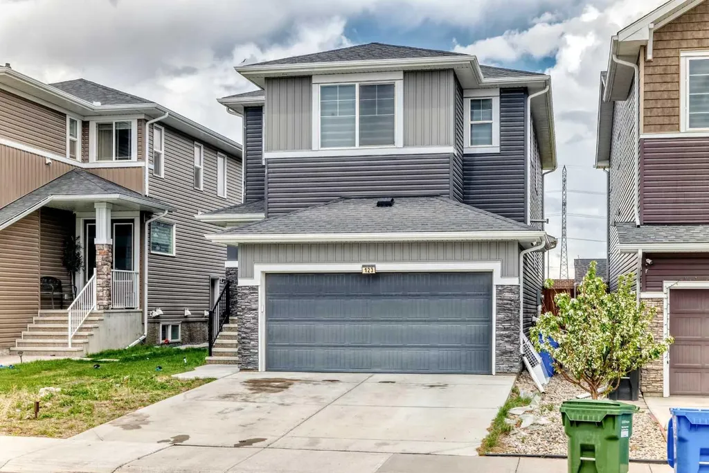 123 Red Sky Crescent NE Calgary AB T3N 1R2