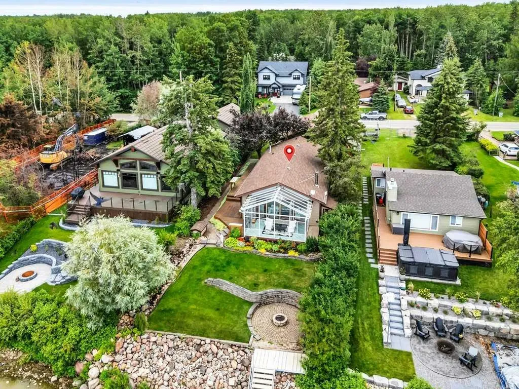 118 Crystal Springs Drive Village At Pigeon Lake AB T0C 2V0