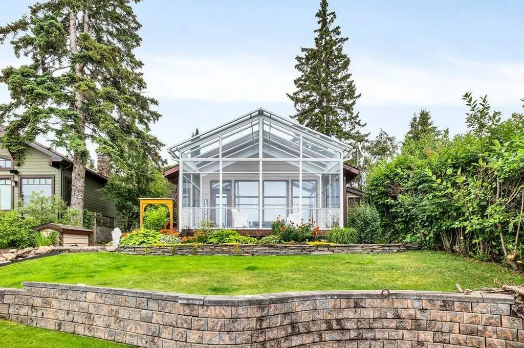 118 Crystal Springs Drive Village At Pigeon Lake AB T0C 2V0