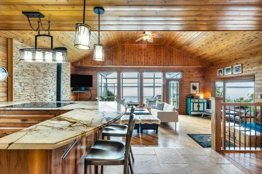 118 Crystal Springs Drive Village At Pigeon Lake AB T0C 2V0