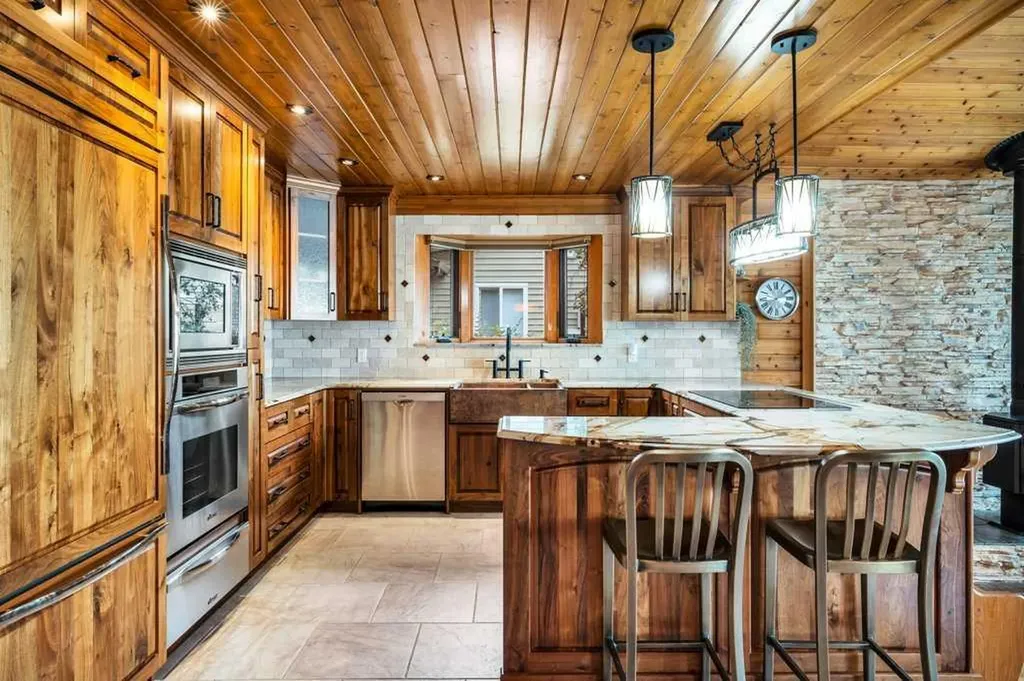 118 Crystal Springs Drive Village At Pigeon Lake AB T0C 2V0