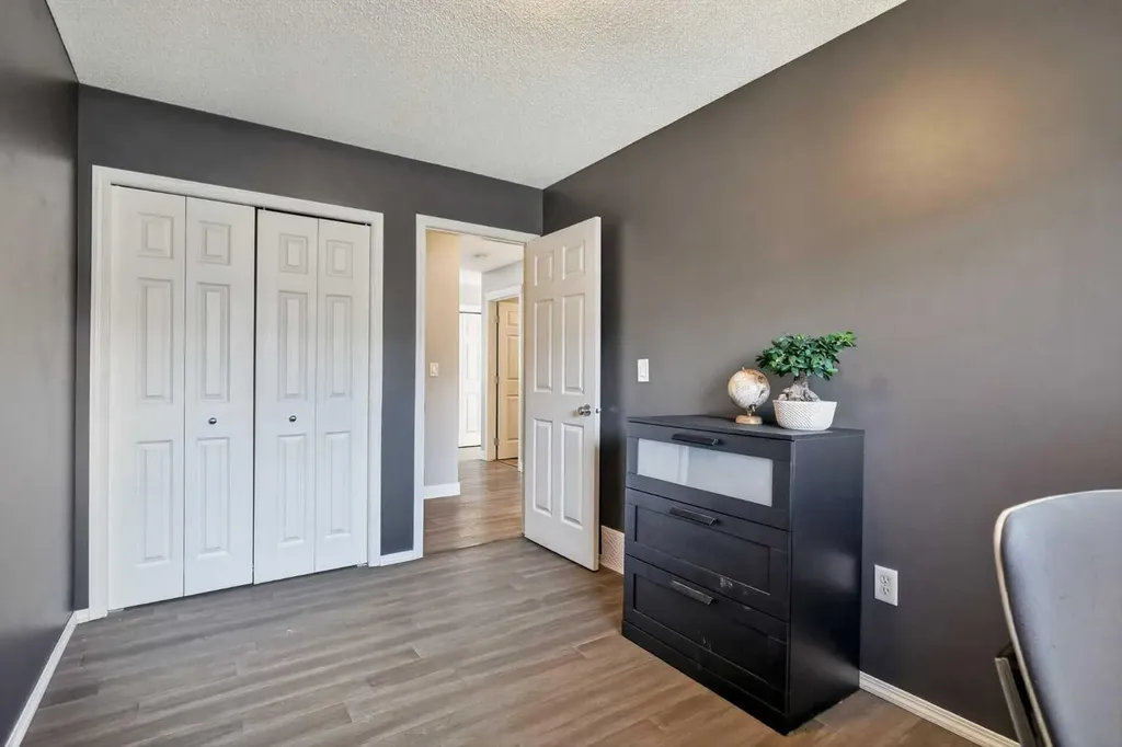 51 Country Village Villas NE Calgary AB T3K 0L7