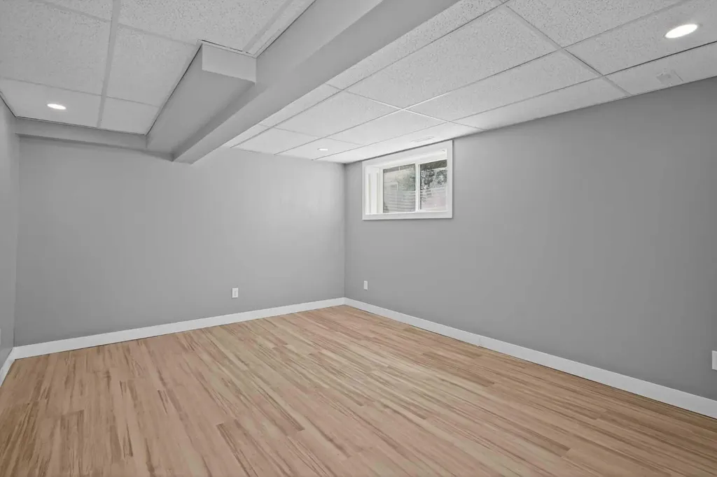 51 Country Village Villas NE Calgary AB T3K 0L7