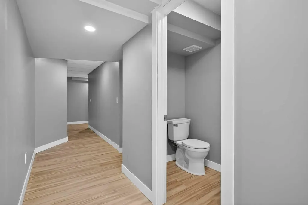 51 Country Village Villas NE Calgary AB T3K 0L7