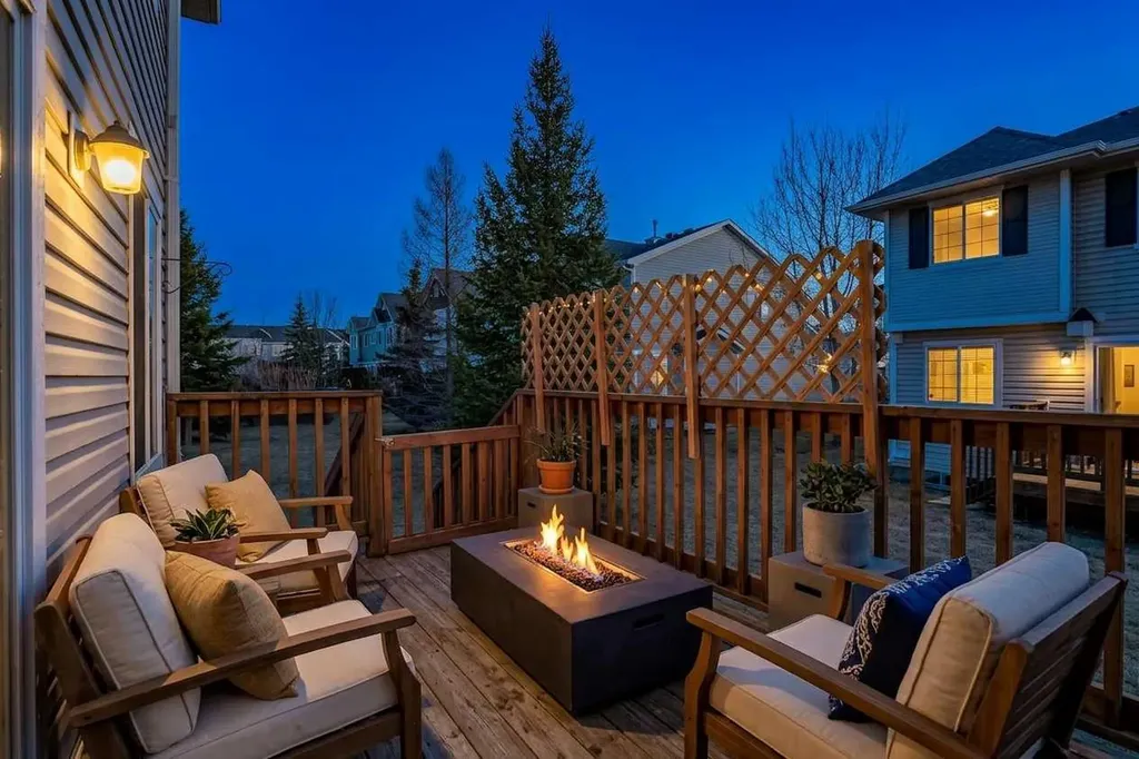 51 Country Village Villas NE Calgary AB T3K 0L7