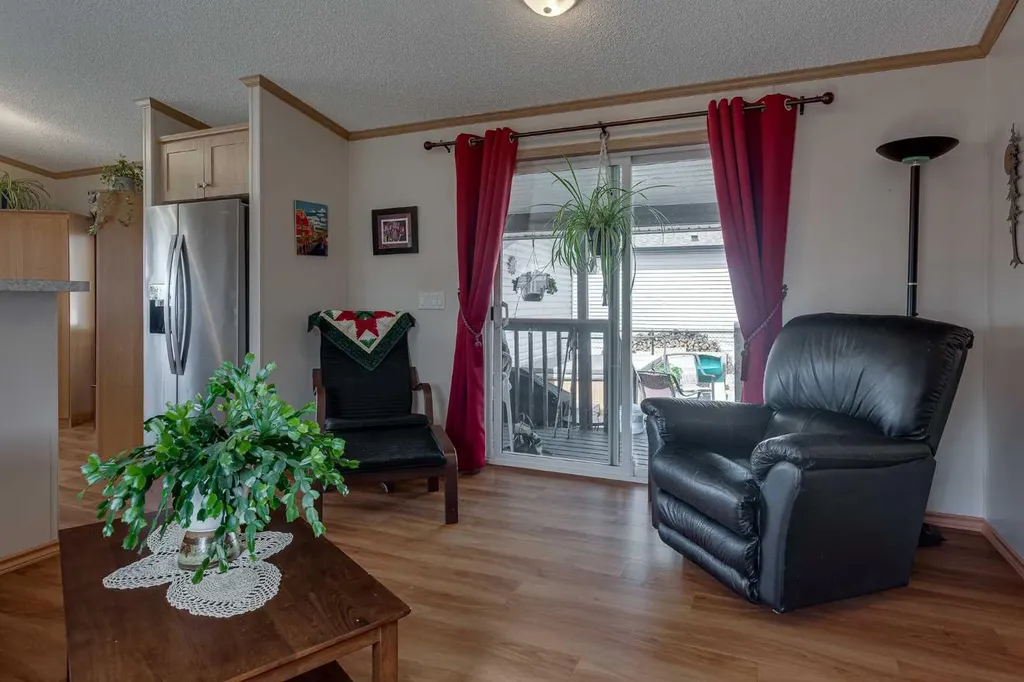 10042 Township Road 422 Rural Ponoka County AB T4J 1V9