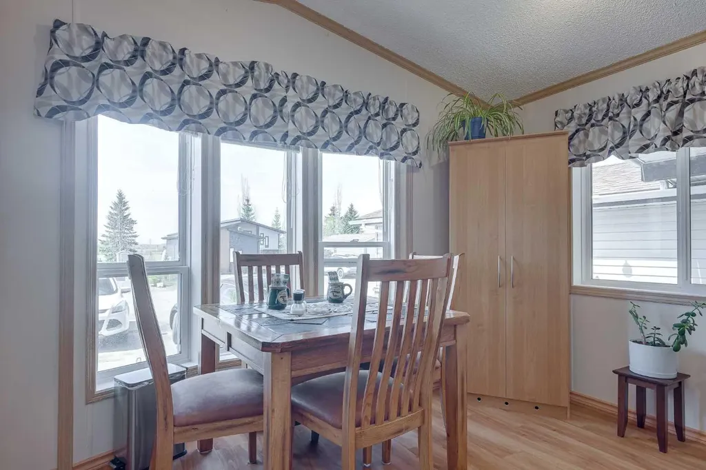 10042 Township Road 422 Rural Ponoka County AB T4J 1V9