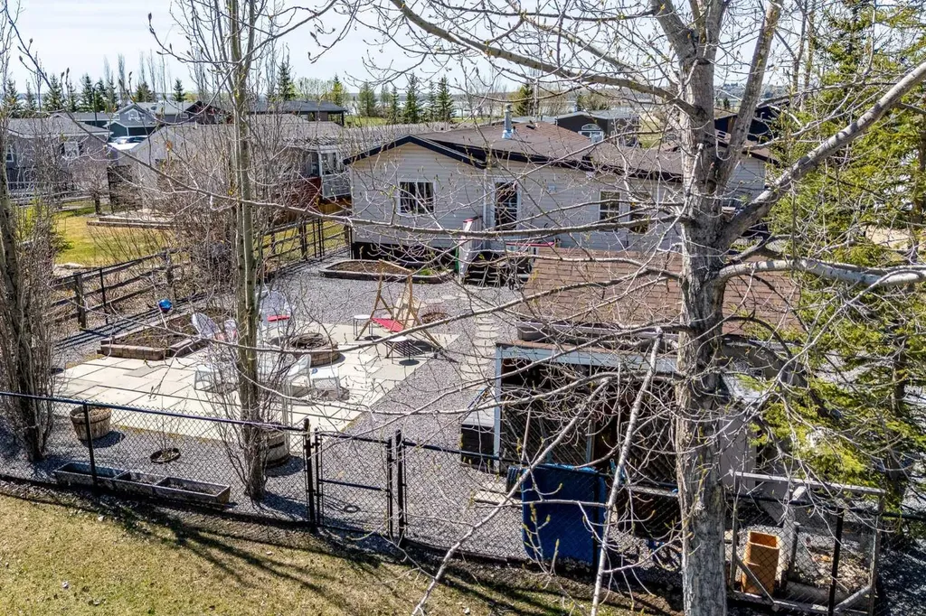 10046 Township Road 422 Rural Ponoka County AB T4J 1V9