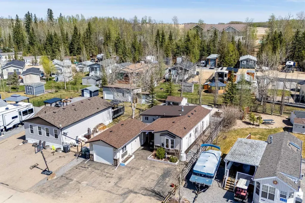 10042 Township Road 422 Rural Ponoka County AB T4J 1V9