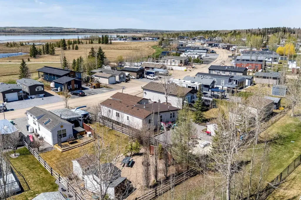 10042 Township Road 422 Rural Ponoka County AB T4J 1V9