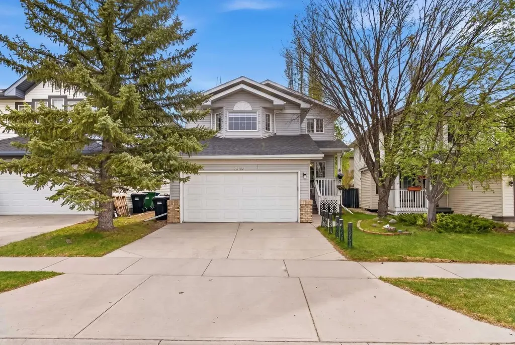 3271 Douglasdale Boulevard SE Calgary AB T2Z 3A8