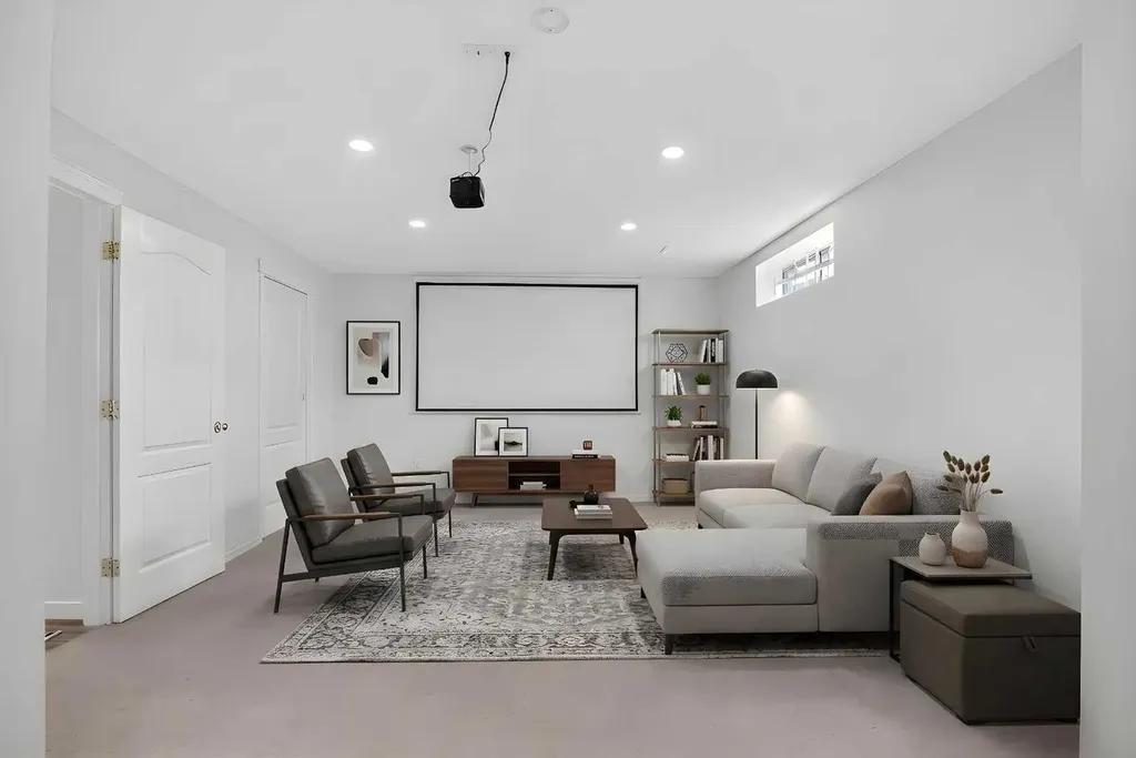 3271 Douglasdale Boulevard SE Calgary AB T2Z 3A8