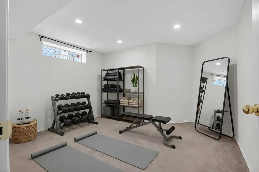 3271 Douglasdale Boulevard SE Calgary AB T2Z 3A8