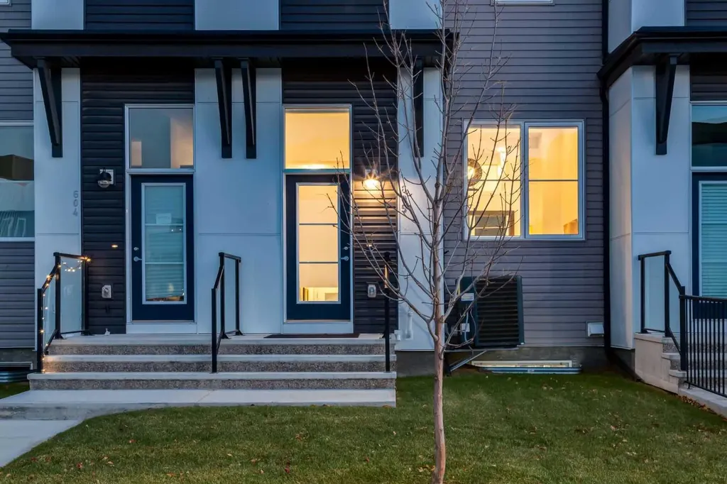 474 Seton Circle SE Calgary AB T3M 3P6