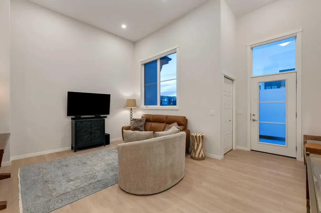 474 Seton Circle SE Calgary AB T3M 3P6