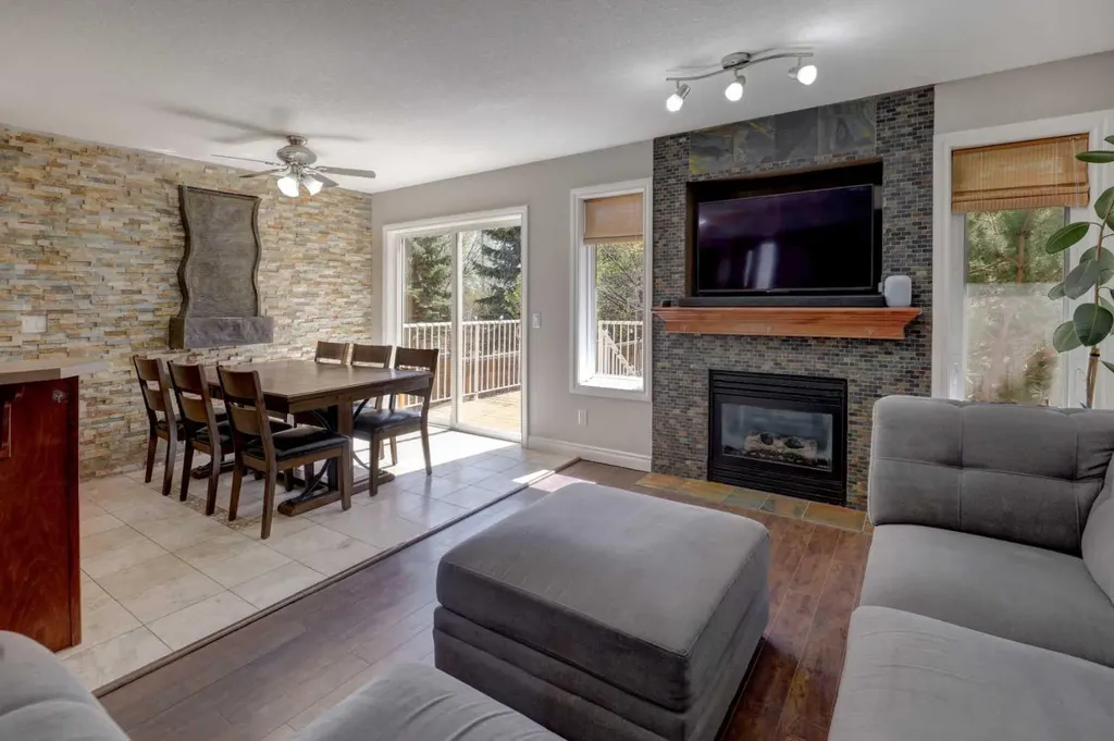 15 Parklane Drive Strathmore AB T1P 1C2