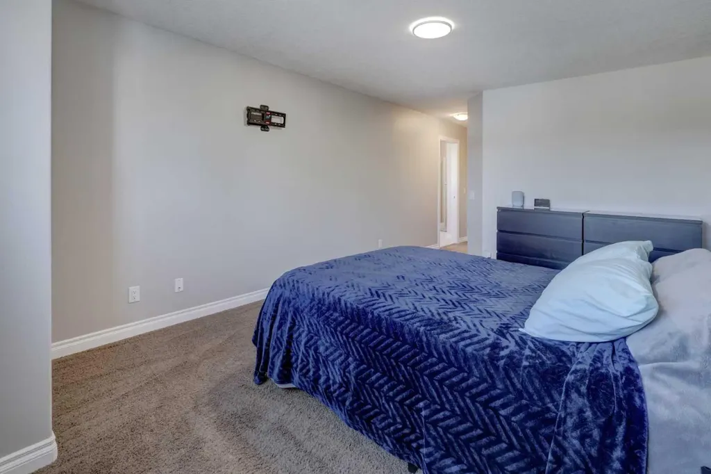15 Parklane Drive Strathmore AB T1P 1C2