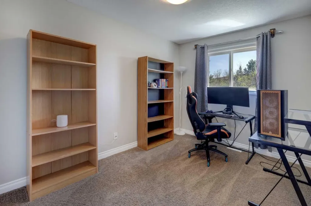 15 Parklane Drive Strathmore AB T1P 1C2