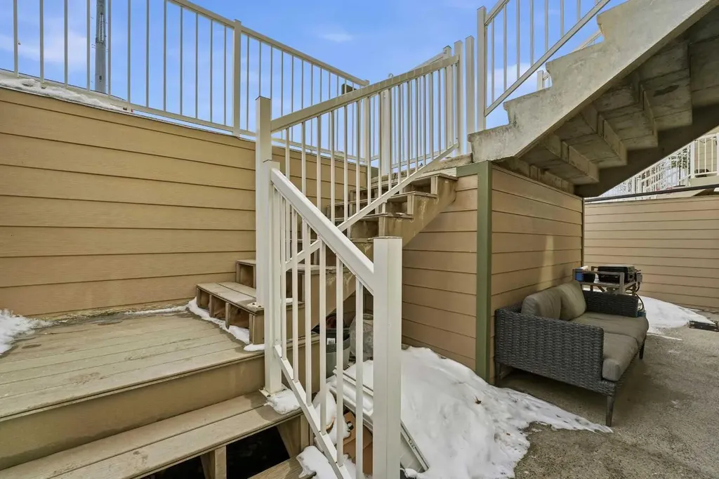 339 Viscount Drive Red Deer AB T4R 0S2