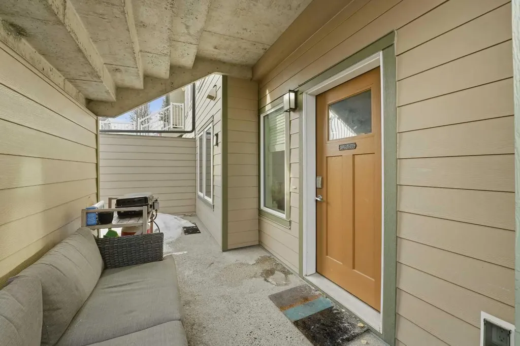 339 Viscount Drive Red Deer AB T4R 0S2