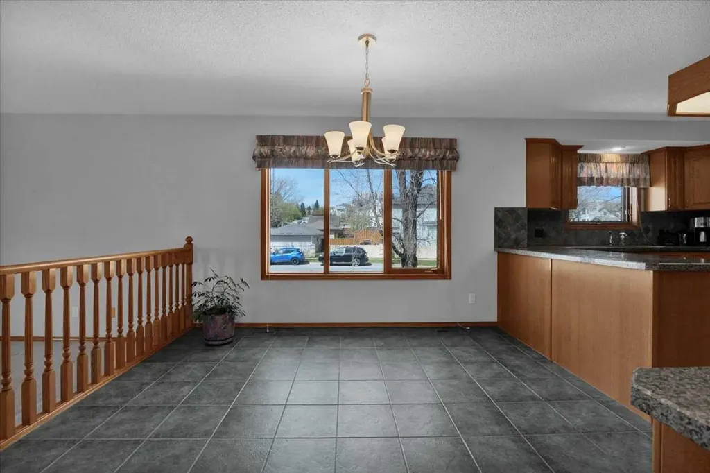 531 Sierra Morena Court SW Calgary AB T3H 3C2