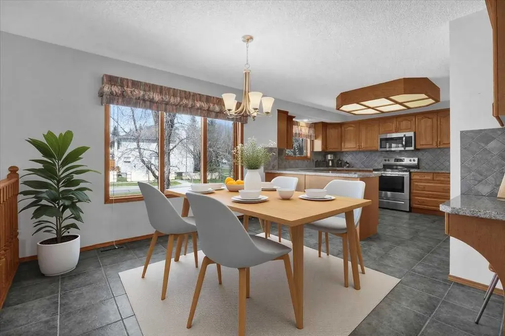 531 Sierra Morena Court SW Calgary AB T3H 3C2