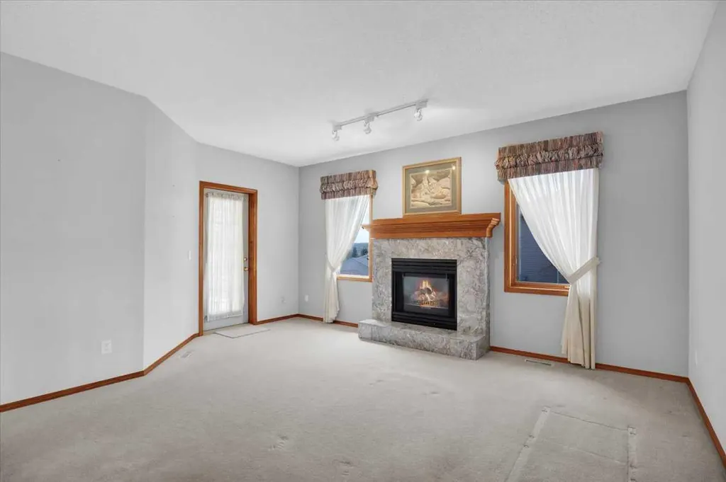 531 Sierra Morena Court SW Calgary AB T3H 3C2