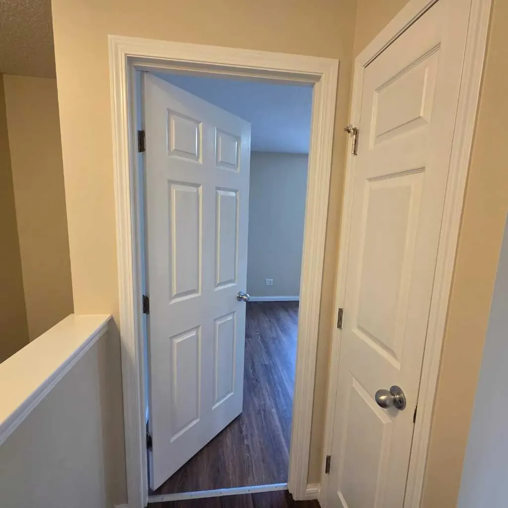 624 41 Street Edson AB T7E 1A4