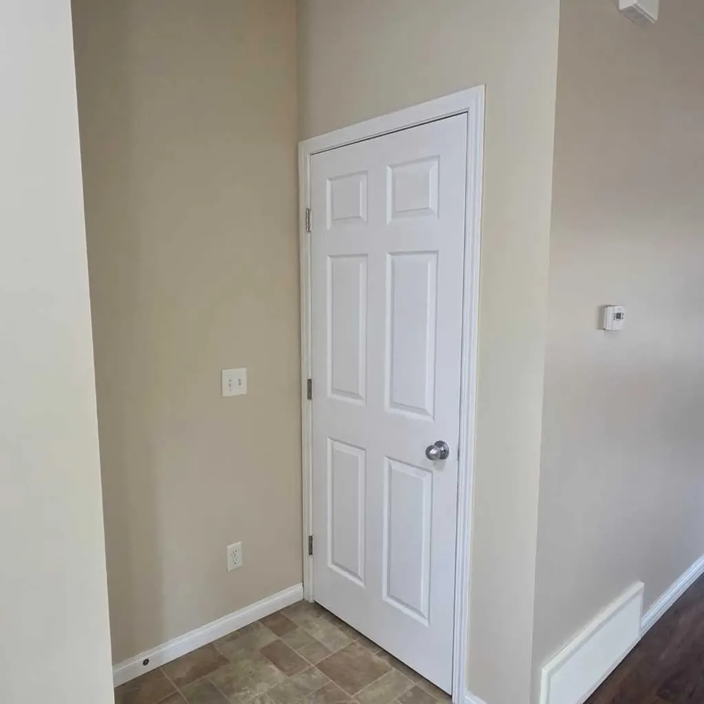 624 41 Street Edson AB T7E 1A4