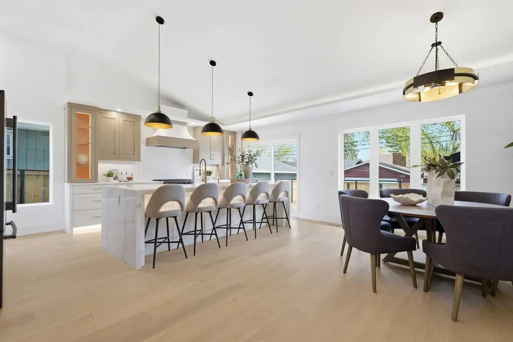 60 Lake Lucerne Close SE Calgary AB T2J 3H8