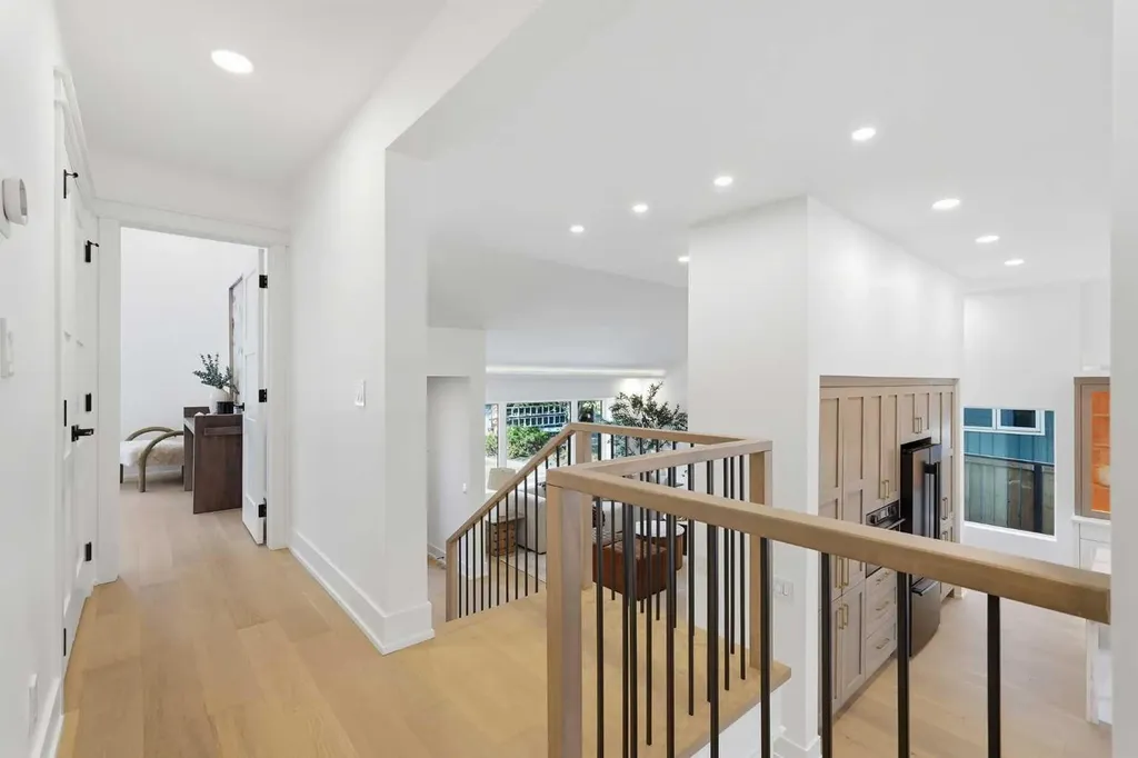 60 Lake Lucerne Close SE Calgary AB T2J 3H8