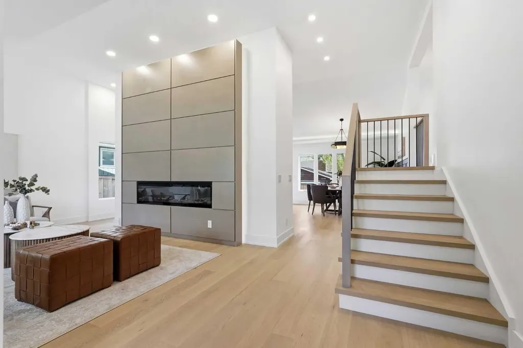 60 Lake Lucerne Close SE Calgary AB T2J 3H8