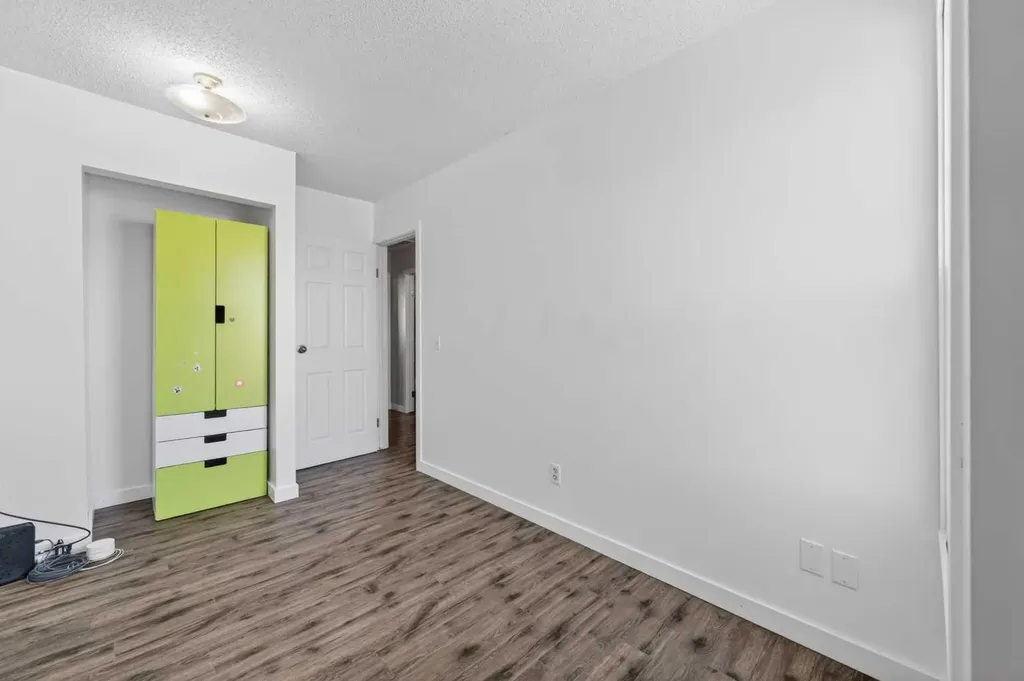 700 Allen Street SE Airdrie AB T4B 1E8