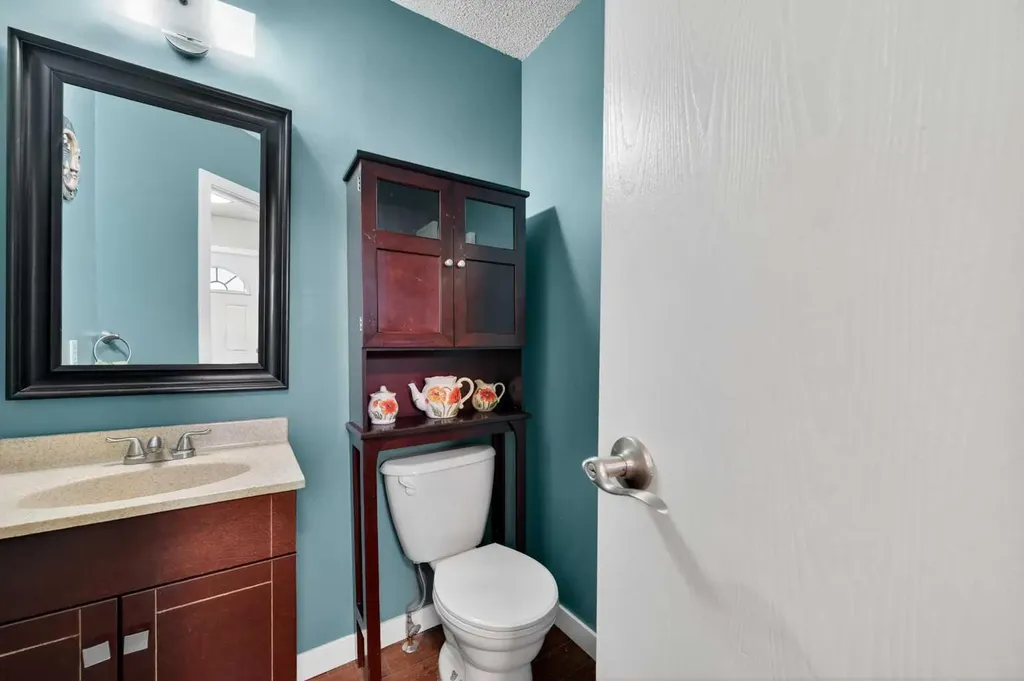 700 Allen Street SE Airdrie AB T4B 1E8