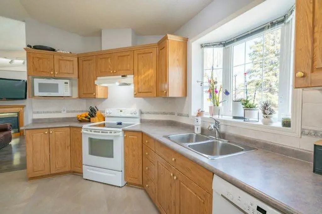 12520 Range Road 70 Rural Cypress County AB T1B 0K7