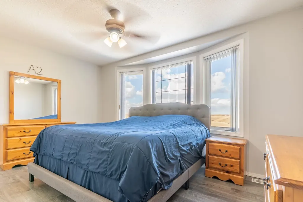 12520 Range Road 70 Rural Cypress County AB T1B 0K7