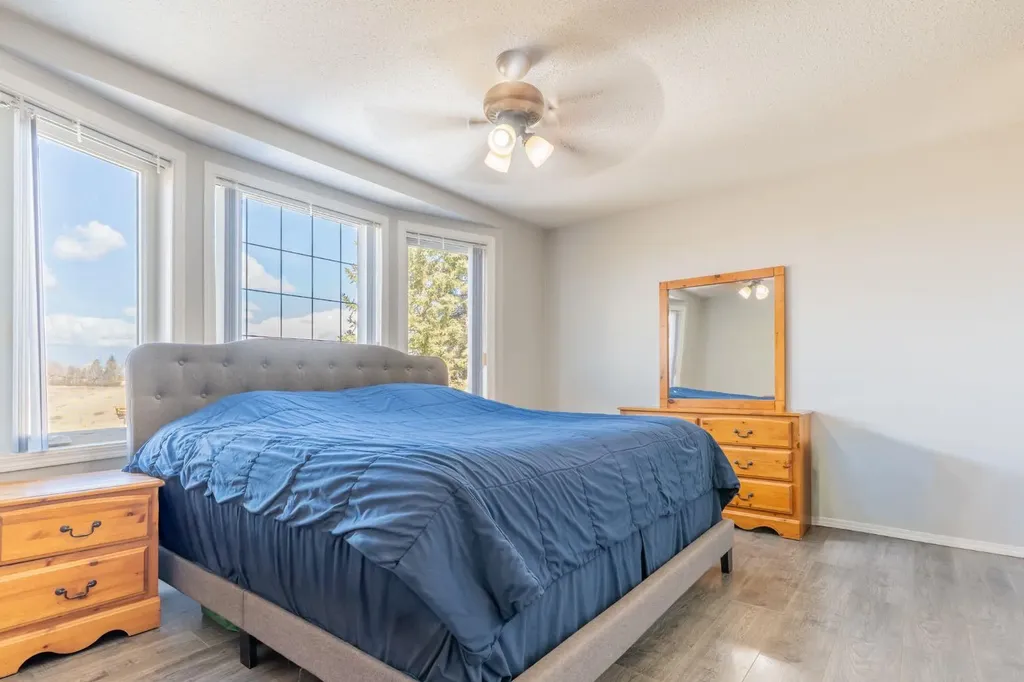 12520 Range Road 70 Rural Cypress County AB T1B 0K7