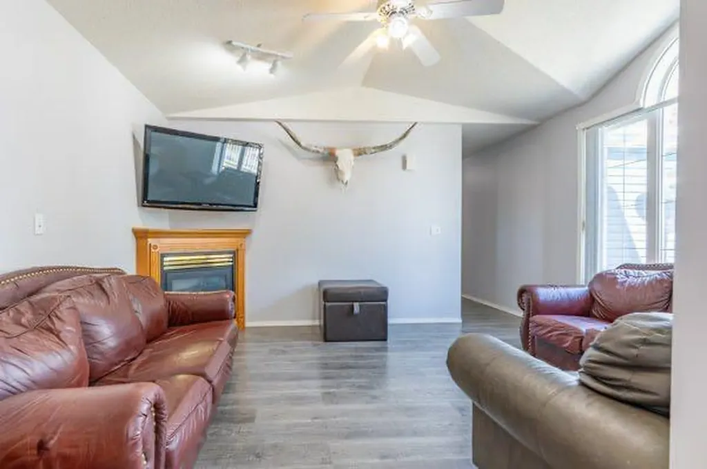 12520 Range Road 70 Rural Cypress County AB T1B 0K7