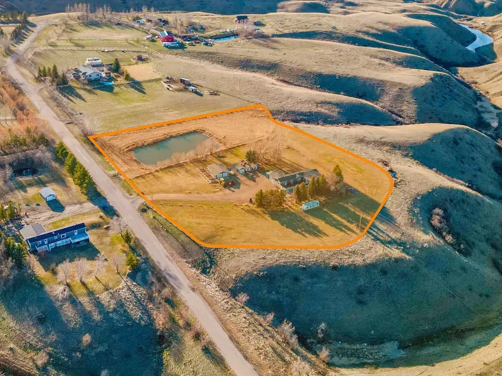 12520 Range Road 70 Rural Cypress County AB T1B 0K7