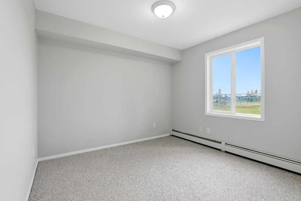 60 Lawford Avenue Red Deer AB T4R 3E9