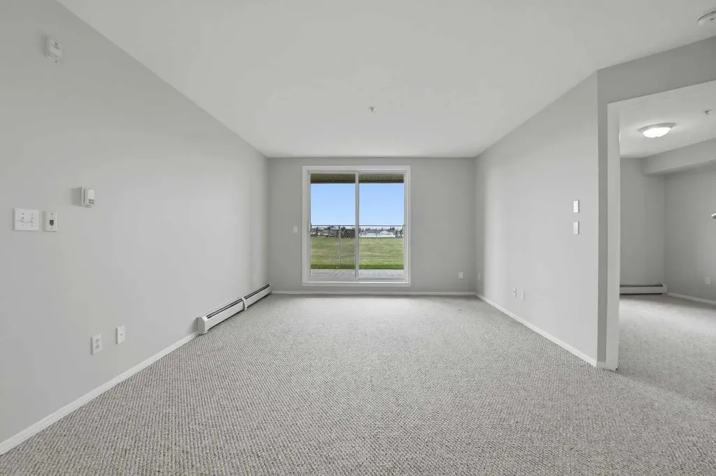 60 Lawford Avenue Red Deer AB T4R 3E9