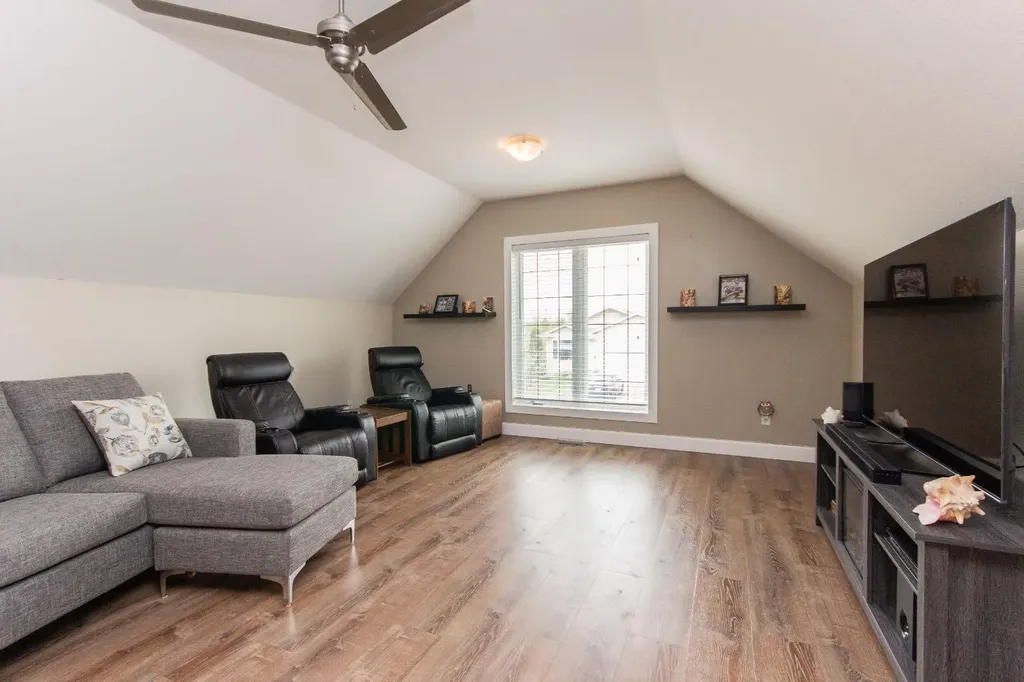 57 Lagrange Crescent Red Deer AB T4R 3K2