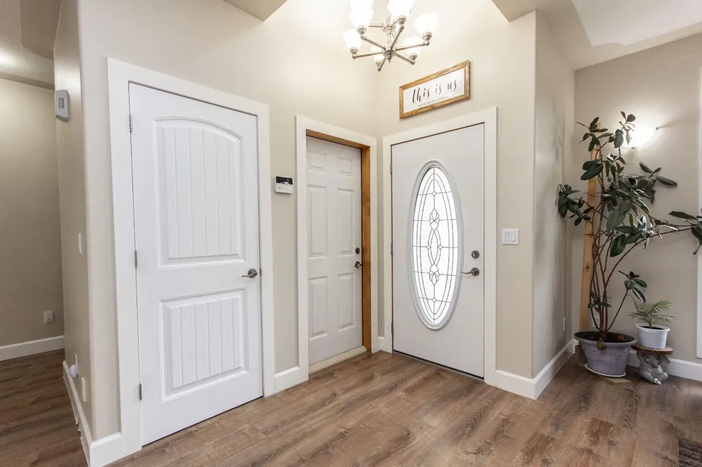 57 Lagrange Crescent Red Deer AB T4R 3K2