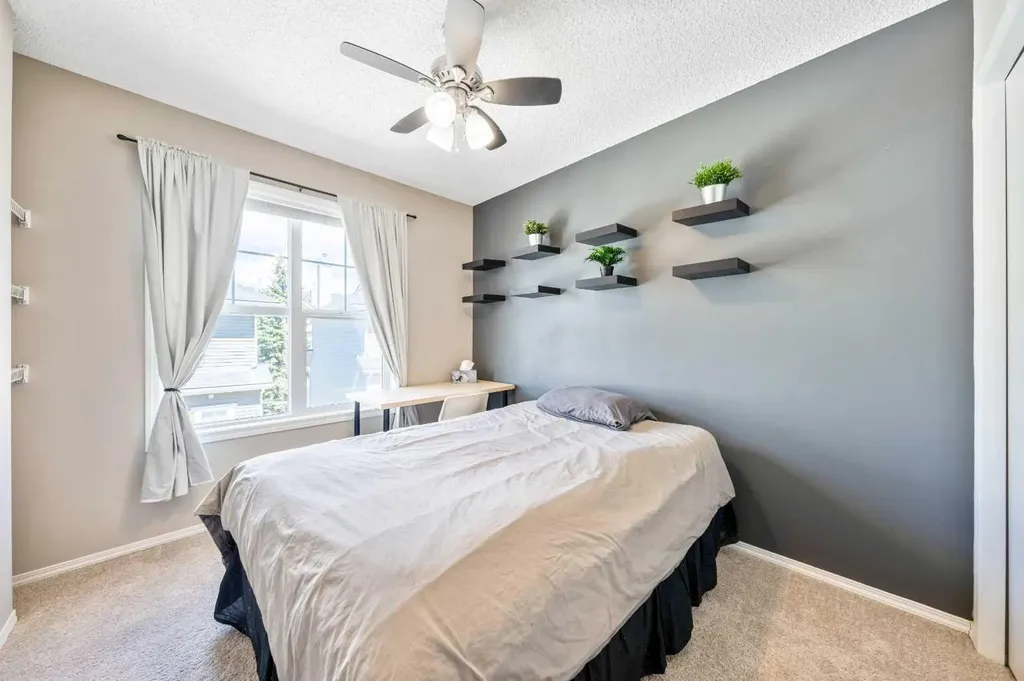43 Toscana Gardens NW Calgary AB T3L 3C2