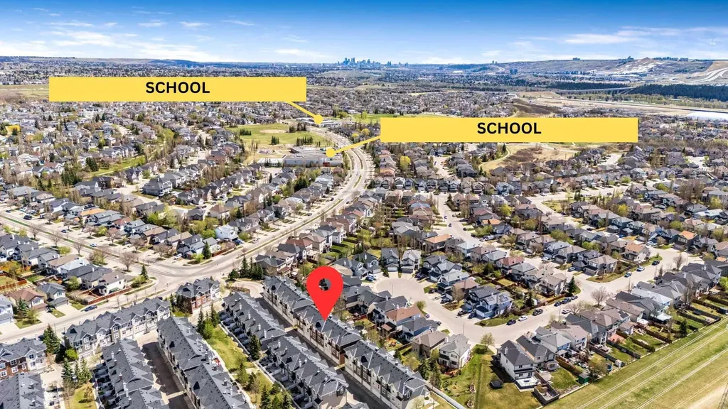 43 Toscana Gardens NW Calgary AB T3L 3C2