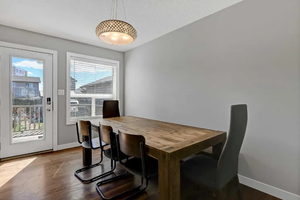 11245 75 Avenue Grande Prairie AB T8W0C5