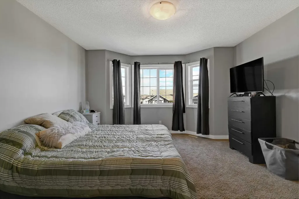 11245 75 Avenue Grande Prairie AB T8W0C5