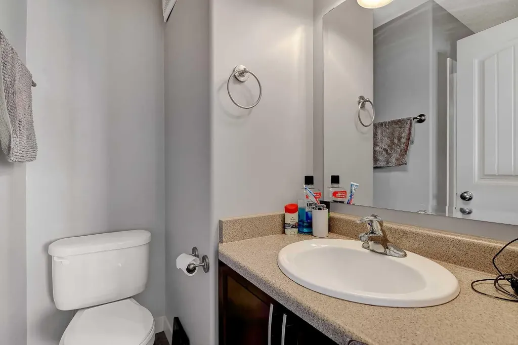 11245 75 Avenue Grande Prairie AB T8W0C5