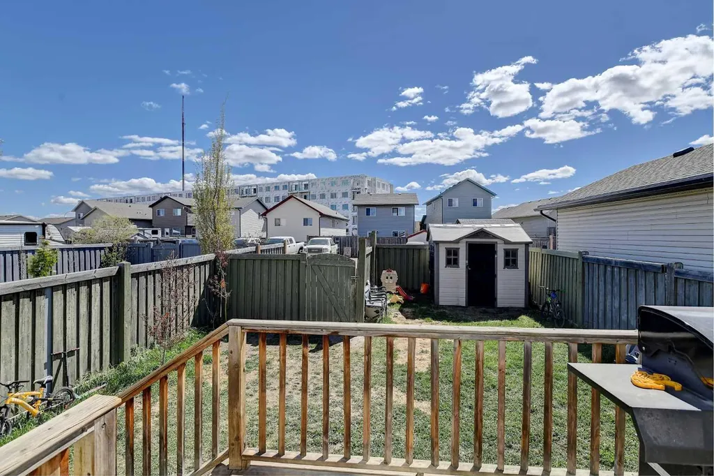 11245 75 Avenue Grande Prairie AB T8W0C5